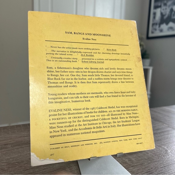 1966 Vintage Sam, Bangs, & Moonshine by Evaline Ness Paperback Book - Picture 6 of 13